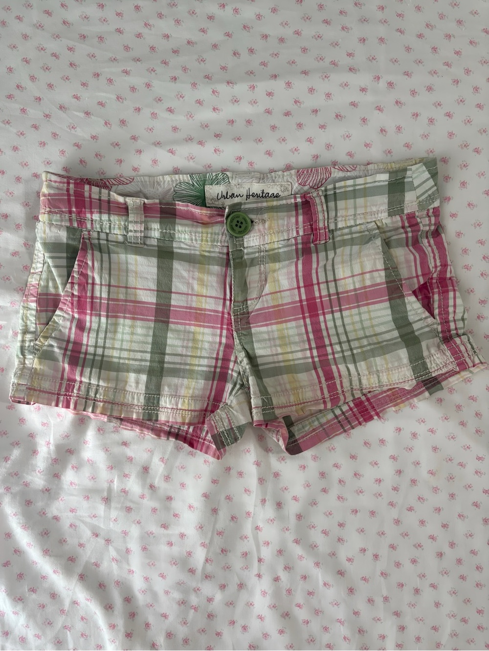 Y2K girly plaid shorts